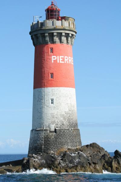 phare_des_pierres_noires_par_beau_temps.jpg